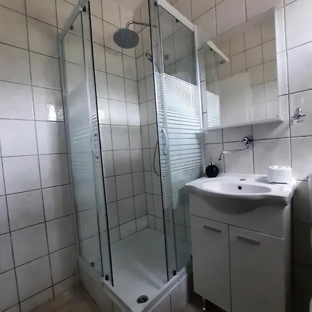 Neda Appartement *