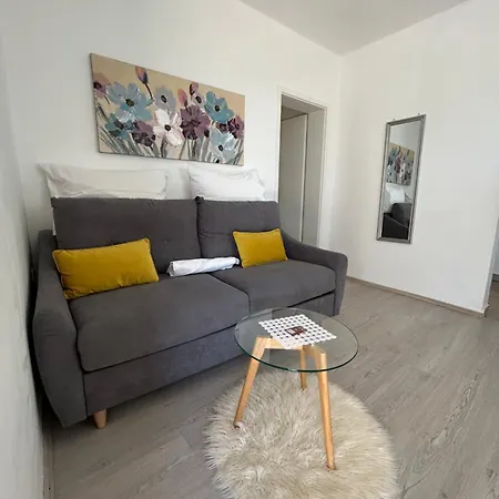 Neda Primošten