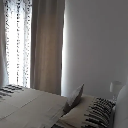 Neda * Примоштен