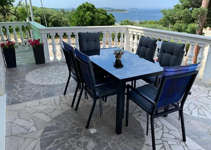 Neda * פרימוסטן