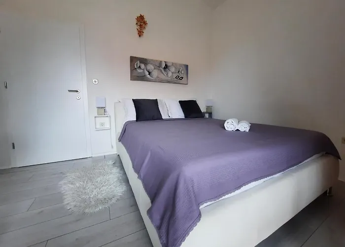 דירה Neda פרימוסטן